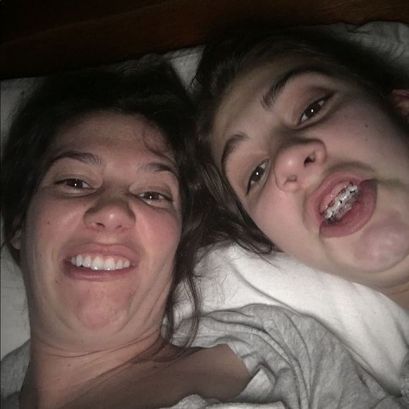 Meet your Posher, Ashley - Picture 1 of 1